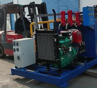 專業(yè)提供大型液壓站，維護(hù)簡(jiǎn)單，深受客戶認(rèn)可